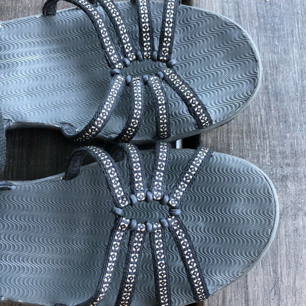 Teva 102346 Kayenta Strappy Sport Sandals Shoes Women's Size 7 Black Gold - Picture 4 of 7